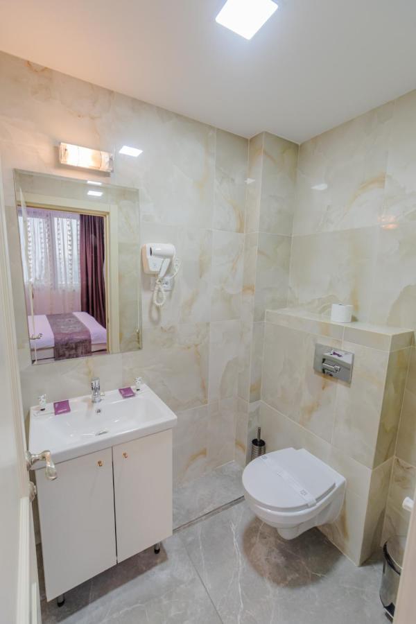 Fălticeni Hostel Parc מראה חיצוני תמונה